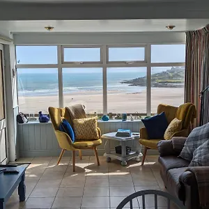  Holiday home Idyllic Inchydoney Beach - Amazing Sea Views, Path To Beach! Ireland